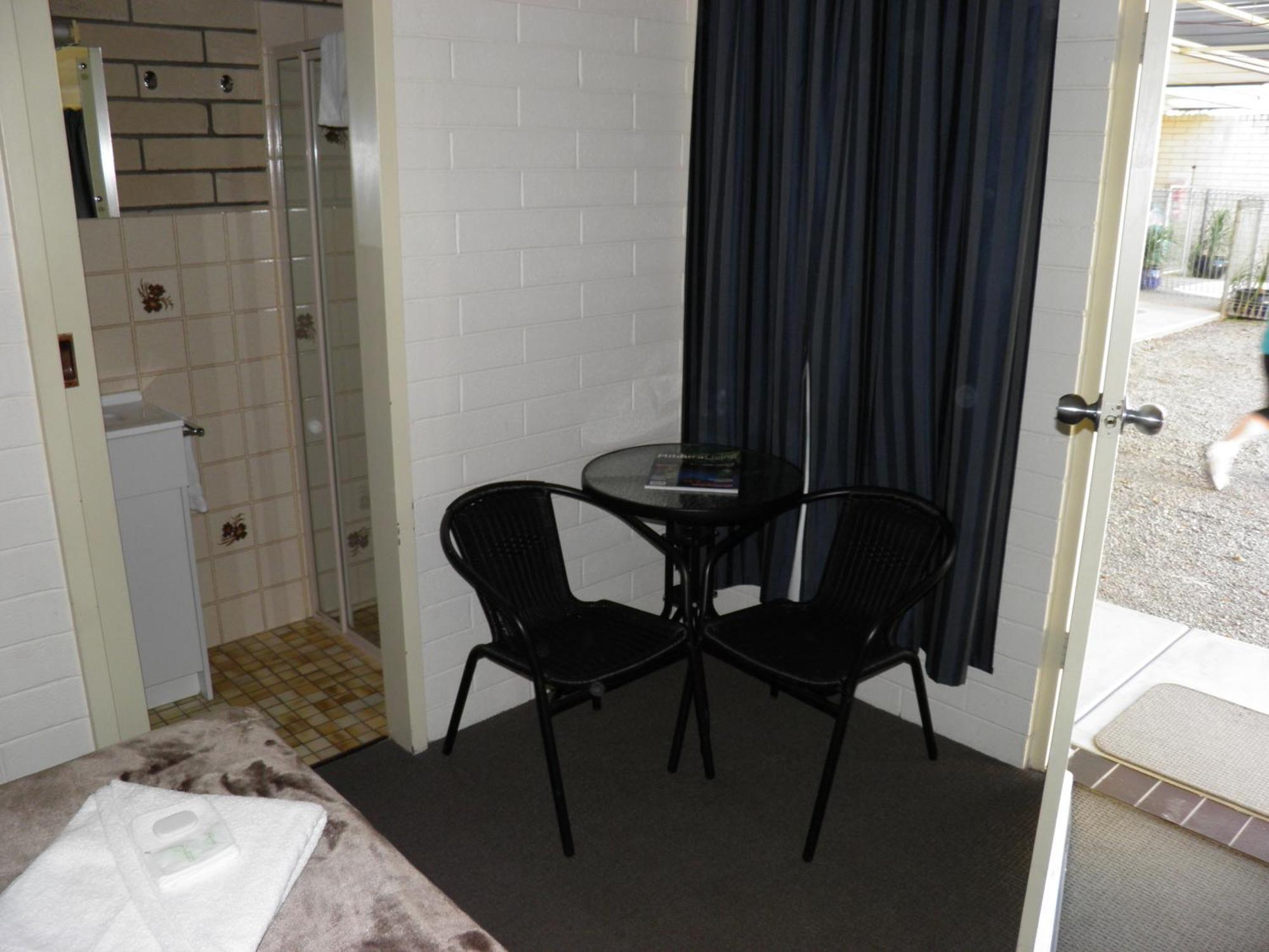 7Th Street Motel Mildura Habitación foto