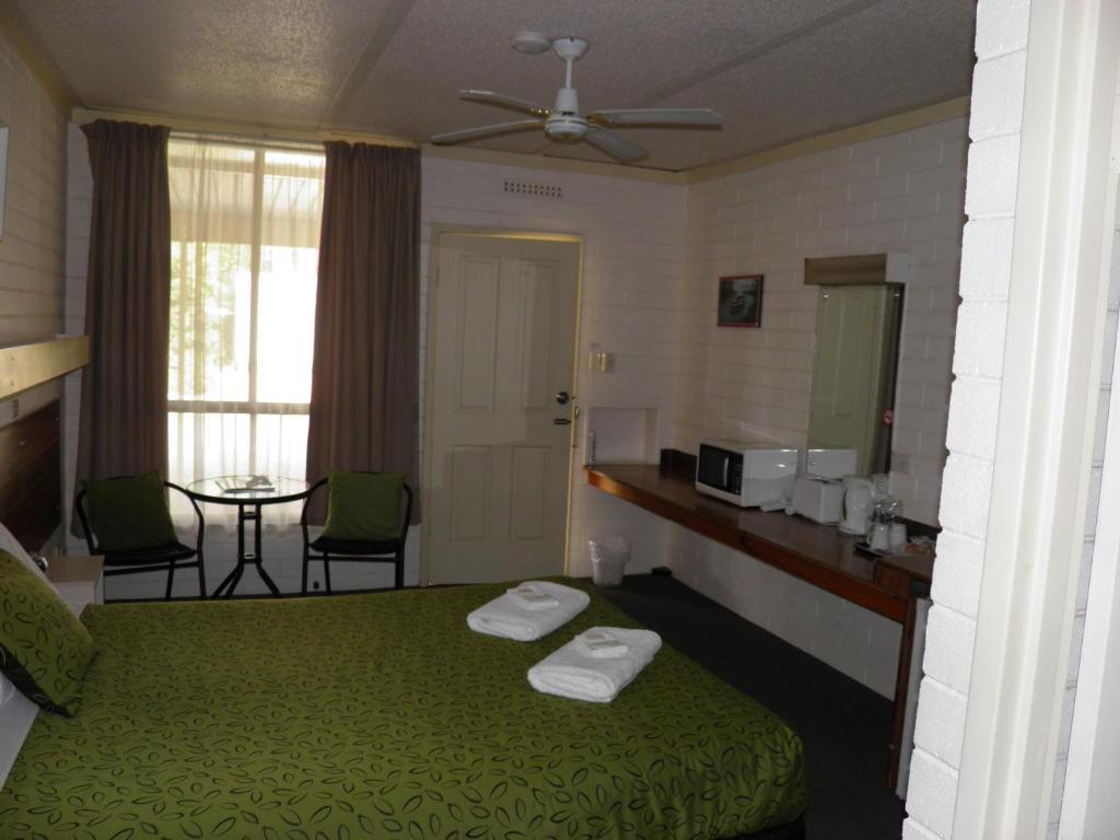 7Th Street Motel Mildura Habitación foto